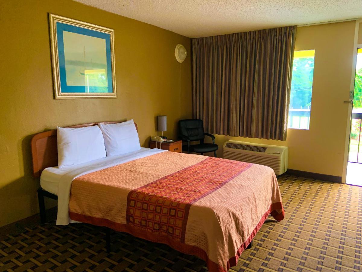 Red Carpet Inn Kinston Εξωτερικό φωτογραφία