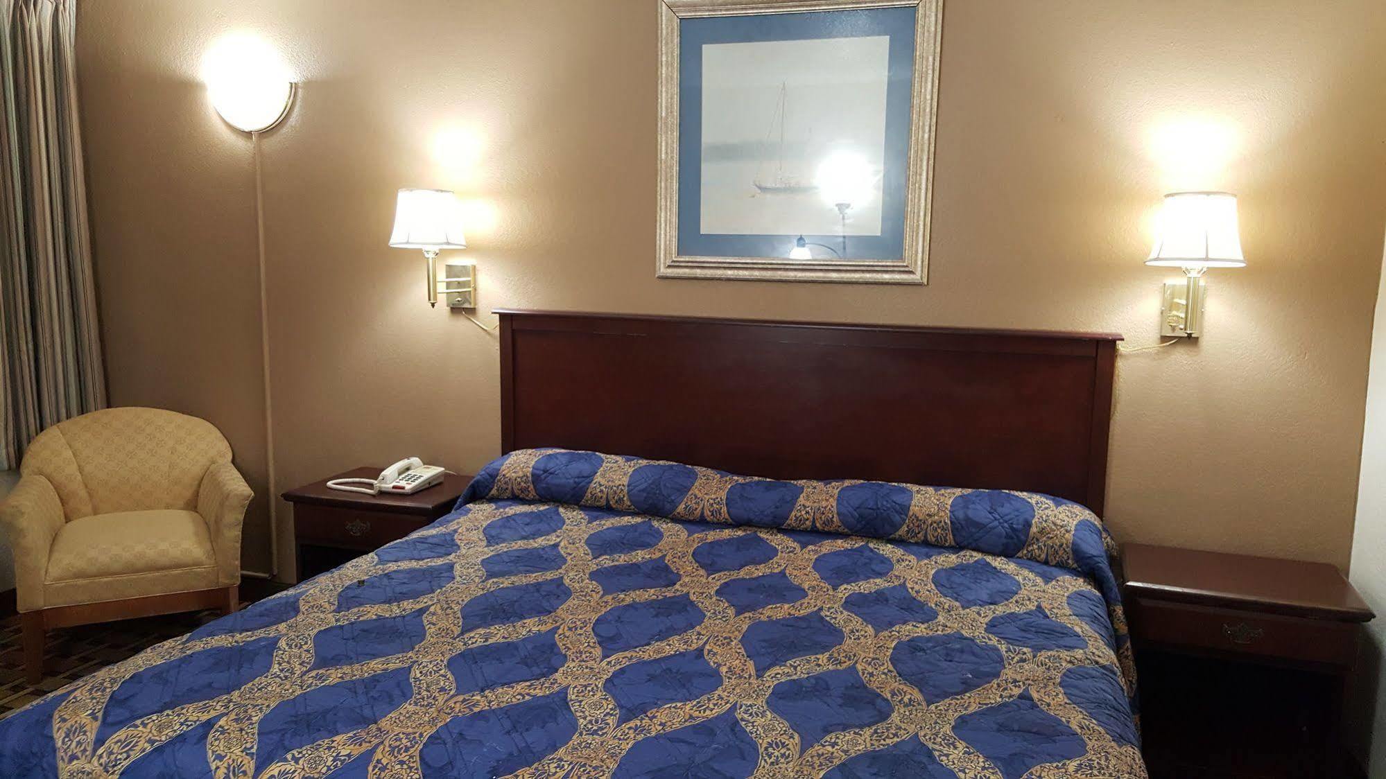 Red Carpet Inn Kinston Εξωτερικό φωτογραφία